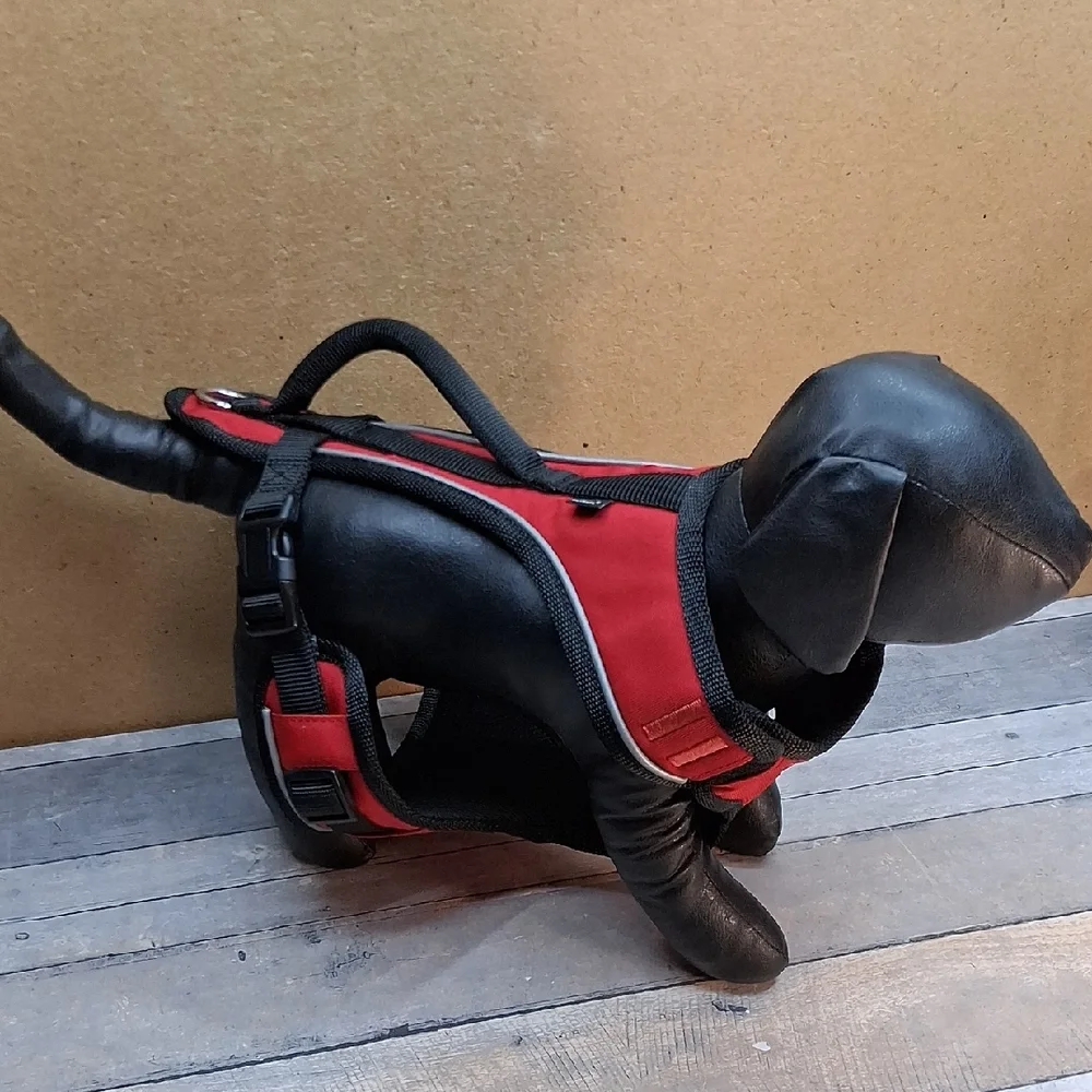 PetSafe EasySport Red Dog Harness Size Small